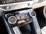 Jaguar I-Pace EV400 S 90 kWh | 12-2022 | Luchtvering | 3-fase laden | Panoramadak | 24 maanden garantie