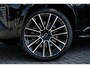 Volvo XC90 2.0 T8 Plug-in hybrid AWD Ultra Dark Executive Edition | Trekhaak | Luchtvering | Gelaagd Glas | Bowers & Wilkins | Massage & Ventilatie Stoelen | Panoramadak |