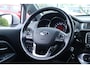 Kia Rio 1.2 CVVT ExecutiveLine | Stoelverwarming | Navigatie | Cruise | Clima