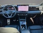 Volkswagen Tiguan 1.5eHybrid 200kW/272PK R-Line Black Style · Panoramadak · Leder · Harman Kardon · Trekhaak ·  360°Camera + Parkeersensoren · Garantie t/m 25-06-2030 of 100000km.