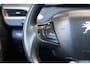 Peugeot 2008 1.2 PureTech Blue Lion | NAVI | GLAZEN-DAK | AIRCO | TREKHAAK | PDC | NAP | APK.