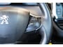 Peugeot 2008 1.2 PureTech Blue Lion | NAVI | GLAZEN-DAK | AIRCO | TREKHAAK | PDC | NAP | APK.