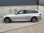 BMW 3-Serie Touring 318i M Sport Corporate Lease PANO AUTOMAAT LEER NAVI Stoelverwarming