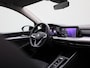 Volkswagen Golf Variant 1.5 eTSI Life Business Automaat | Apple CarPlay/Android Auto | Cruise Control Adaptief | Parkeersensoren | Automatische Airco | Stoel verwarming | Sfeerverlichting