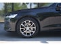 Volvo V60 B3 163pk Core | Camera | Climate | 17''