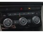 Volkswagen T-Roc 1.5 TSI Style Business Trekhaak | Carplay | Blindspot | Adaptive