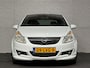 Opel Corsa 1.4-16V Cosmo - Cruise - Automaat - infotainment