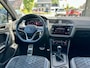 Volkswagen Tiguan 1.5 TSI R-Line Business+ Trekhaak Carplay Camera
