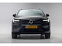 Volvo XC40 Recharge Pro 70kWh 3-fase [ Comfortstoelen Camera Keyless ]