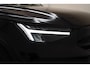 Volvo XC40 Recharge Pro 70kWh 3-fase [ Comfortstoelen Camera Keyless ]
