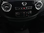 Mercedes-Benz Vito 114 CDI Extra Lang | Oprijplaat | Trekhaak | Camera | Stoelverwarming | 19'' | Cruise control | Bluetooth | Airco | 3-Persoons