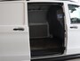 Mercedes-Benz Vito 114 CDI Extra Lang | Oprijplaat | Trekhaak | Camera | Stoelverwarming | 19'' | Cruise control | Bluetooth | Airco | 3-Persoons