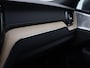 Volvo XC60 2.0 T6 Plug-in hybrid AWD Ultra Executive Edition Panoramadak, Trekhaak, 22"LM Velgen, Head-Up Display, Bowers & Wilkins, Luchtvering, 360gr. Camera