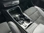 Volvo XC40 1.5 T3 R-Design | Pano | 360 camera | Harman/Kardon | ACC | Stoel & stuurverwarming | BLIS