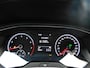 Volkswagen T-Roc 1.5TSI 150PK R-LINE! All-in Prijs! Trekhaak!