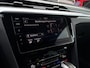 Volkswagen Arteon Shooting Brake 1.4 TSI eHybrid R-Line Business+ | Trekhaak | Head Up Display | Navigatie | Apple Carplay | Elektrische A-klep | Stoelverwarming |