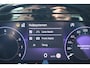 Volkswagen Golf 1.0 TSI Life | Navigatiepakket | Stuur en stoelverwarming | Virtual cockpit