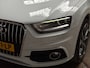 Audi Q3 2.0 TFSI quattro S-Line 211Pk Automaat (2X S-LINE, NAVIGATIE, LEDER, STOELVERWARMING, SPORTSTOELEN, GETINT GLAS, PARKEERSENSOREN, XENON, NIEUWE APK, NIEUWSTAAT)