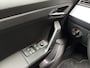SEAT Arona 1.0 TSI Intense Sport (APPLE CARPLAY, GROOT NAVI, CLIMATE, KEYLESS, CAMERA, SPORTSTOELEN, ADAPTIVE CRUISE, GETINT GLAS, NIEUWE APK, NIEUWSTAAT)