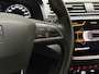 SEAT Arona 1.0 TSI Intense Sport (APPLE CARPLAY, GROOT NAVI, CLIMATE, KEYLESS, CAMERA, SPORTSTOELEN, ADAPTIVE CRUISE, GETINT GLAS, NIEUWE APK, NIEUWSTAAT)