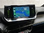Peugeot 208 1.2 PureTech GT Pack (VIRTUAL COCKPIT, APPLE CARPLAY, GROOT NAVI, STOELVERWARMING, LEDER, 360 CAMERA, SPORTSTOELEN, GETINT GLAS, ADAPTIVE CRUISE, NIEUWSTAAT)