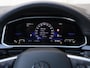 Volkswagen T-Roc 1.5 TSI R-Line Business 150PK DSG | Led | Camera | Trekhaak | Navigatie | Stoelverwarming