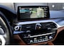 BMW 5-Serie 545e xDrive M-sport SoftClose Harman/Kardon Head-up Laser