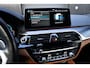 BMW 5-Serie 545e xDrive M-sport SoftClose Harman/Kardon Head-up Laser