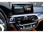 BMW 5-Serie 545e xDrive M-sport SoftClose Harman/Kardon Head-up Laser