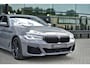 BMW 5-Serie 545e xDrive M-sport SoftClose Harman/Kardon Head-up Laser