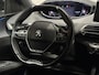 Peugeot 3008 1.2 PureTech GT-Line Automaat (APPLE CARPLAY, GROOT NAVI, 360 CAMERA, KEYLESS, LEDER, STOELVERWARMING, SPORTSTOELEN, GETINT GLAS, TREKHAAK, NIEUWSTAAT)