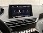 Peugeot 3008 1.2 PureTech GT-Line Automaat (APPLE CARPLAY, GROOT NAVI, 360 CAMERA, KEYLESS, LEDER, STOELVERWARMING, SPORTSTOELEN, GETINT GLAS, TREKHAAK, NIEUWSTAAT)