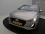 Hyundai i30 1.0 T-GDI Comfort / Dealeronderhouden / Historie compleet aanwezig / Navigatie + Android Auto/Apple Carplay / Climate Control / Cruise Control / Achteruitrijcamera / Parkeersensoren achter /