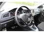Volkswagen T-Roc 1.5 TSI 150Pk Automaat United | Trekhaak | Stoelverwarming