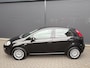Fiat Punto Evo 1.2 Street Airco - Bluetooth - Licht metalen velgen 15 inch - Stuur multifunctioneel - Stuur leder - Start/stop systeem - Radio - Elektrische ramen