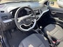 Kia Picanto 1.0 VVTI beschilderd door Selwyn Senatori