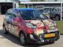 Kia Picanto 1.0 VVTI beschilderd door Selwyn Senatori