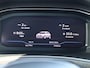Volkswagen T-Roc 1.0 TSI Style 115PK | Led | Trekhaak | Camera | Navigatie | Stoelverwarming | Spiegelpakket