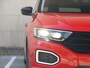Volkswagen T-Roc 1.0 TSI Style 115PK | Led | Trekhaak | Camera | Navigatie | Stoelverwarming | Spiegelpakket