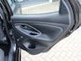 Toyota Yaris 1.5 Hybrid Active Automaat /NAVI/16'LM/Camera/ACC/Climate control/Apple carplay/DAB+/CV/ISOFIX/2e eig!
