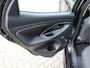 Toyota Yaris 1.5 Hybrid Active Automaat /NAVI/16'LM/Camera/ACC/Climate control/Apple carplay/DAB+/CV/ISOFIX/2e eig!