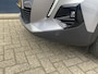 Peugeot e-2008 EV GT Pack 50 kWh Navigatie | Full LED koplampen | Parkeercamera | Keyless Entry | SoH 98% | Alcantara interieur