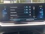 Peugeot e-2008 EV GT Pack 50 kWh Navigatie | Full LED koplampen | Parkeercamera | Keyless Entry | SoH 98% | Alcantara interieur