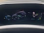 Peugeot e-2008 EV GT Pack 50 kWh Navigatie | Full LED koplampen | Parkeercamera | Keyless Entry | SoH 98% | Alcantara interieur