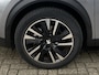 Peugeot e-2008 EV GT Pack 50 kWh Navigatie | Full LED koplampen | Parkeercamera | Keyless Entry | SoH 98% | Alcantara interieur