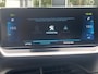Peugeot e-2008 EV GT Pack 50 kWh Navigatie | Full LED koplampen | Parkeercamera | Keyless Entry | SoH 98% | Alcantara interieur