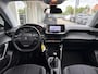 Peugeot 2008 1.2T 100pk Active Pack | Afneembare trekhaak | Navigatie | Parkeersensoren | Lichtmetalen velgen | Dealeronderhouden