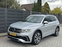Volkswagen Tiguan 1.5 150PK TSI R-Line | Nwe Type | Afn.Trekhaak | Adapt. cruise | Bliss | Keyless | Verwarmde voorstoelen | Clima | 20 INCH | Park Assist | iQ Lights