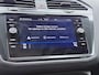 Volkswagen Tiguan 1.5 TSI Life | Navigatie | ACC | LED | 17" | Carplay | Parkeersensoren |