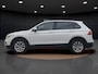 Volkswagen Tiguan 1.5 TSI Life | Navigatie | ACC | LED | 17" | Carplay | Parkeersensoren |